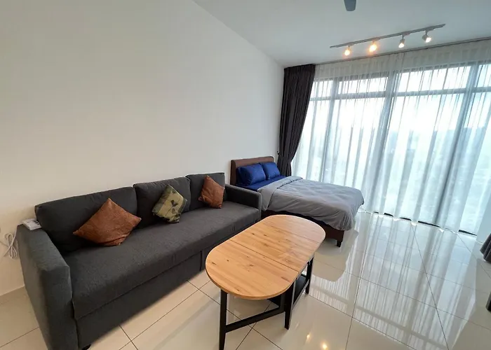 Beacon Executive Suites #Georgetown #Rooftoppool #Spacious #13A