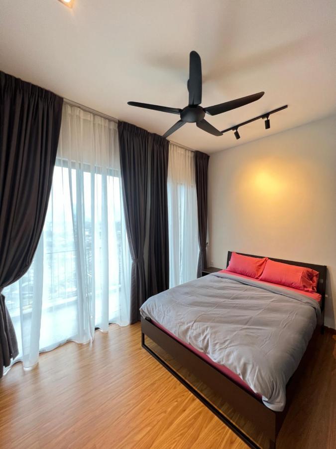 Apartment Beacon Executive #georgetown #rooftoppool #spacious #13a *