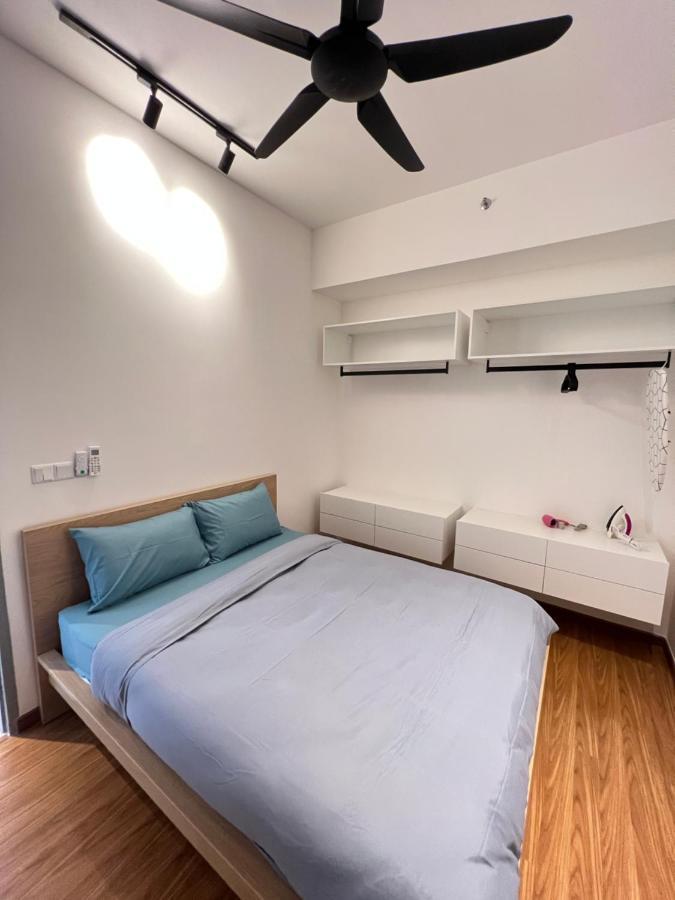 Apartment Beacon Executive #georgetown #rooftoppool #spacious #13a George Town