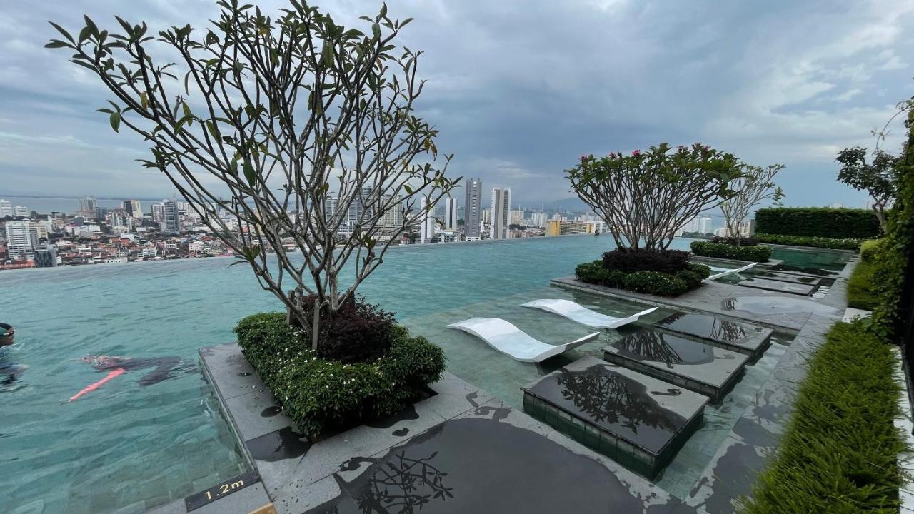 Beacon Executive #georgetown #rooftoppool #spacious #13a Apartment